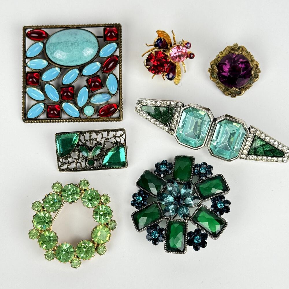 Lot of 7 Vintage Brooches 🛸 gold and silver toned metal glass/rhinestones